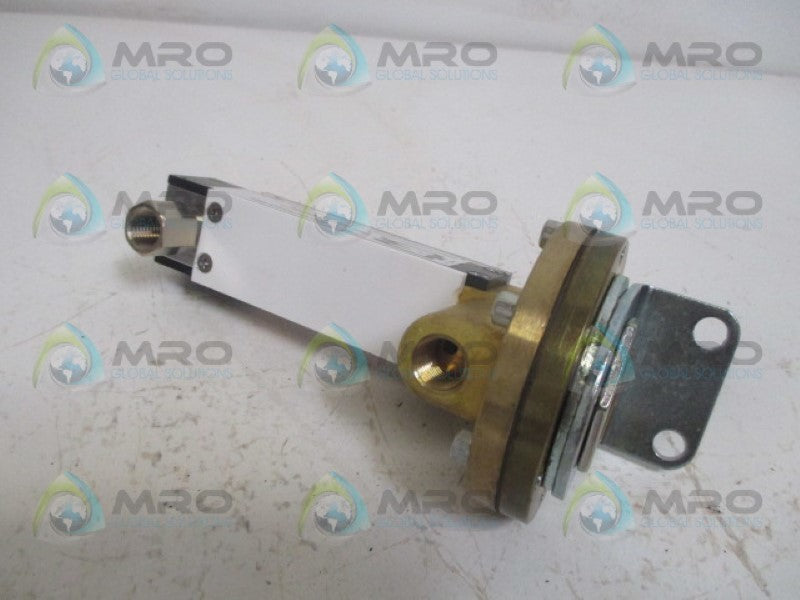 BROOKS 1350ELB4AGV1A FLOW METER NSNP