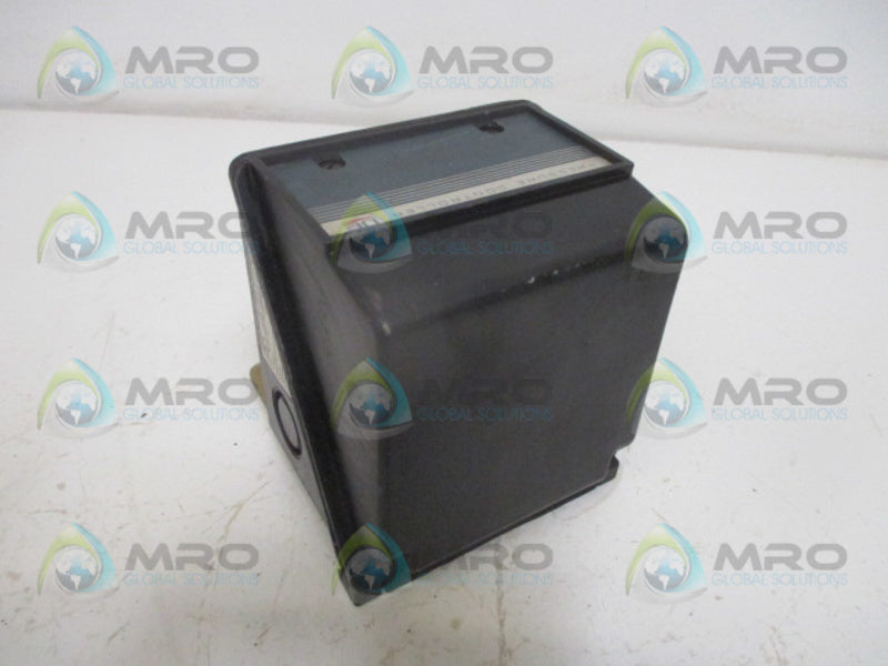 UNITED ELECTRIC J302D PRESSURE CONTROLLER 0-100PSI UNMP