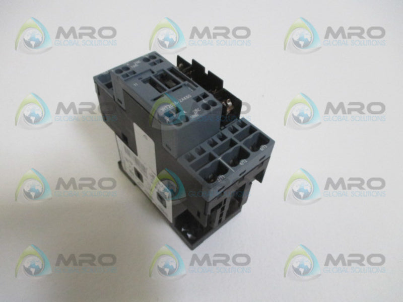 SIEMENS 3RT2026-2AK60 110/120V (AS PICTURED)  UNMP