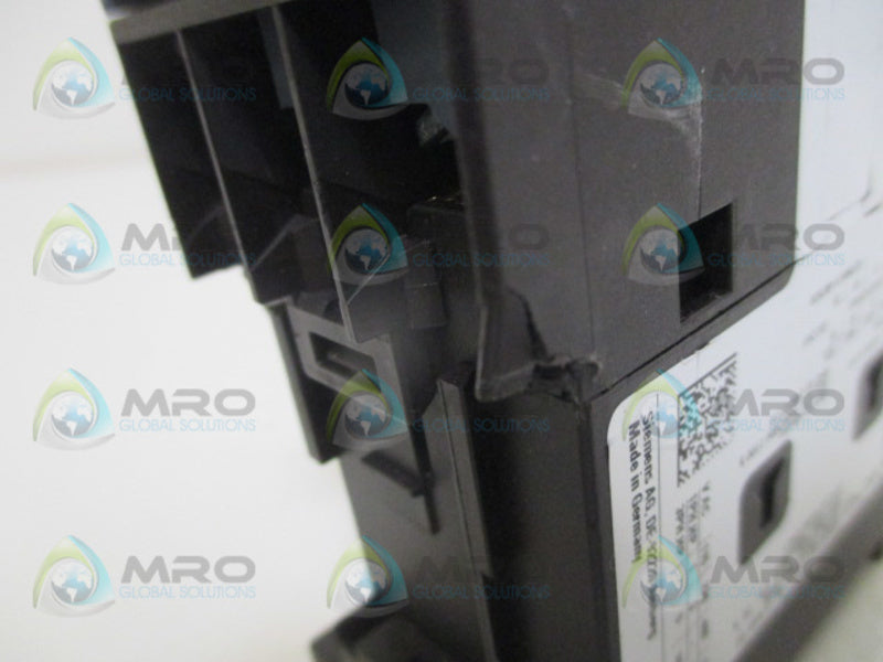 SIEMENS 3RT2025-1BB40 CONTACTOR(AS PICTURED) UNMP
