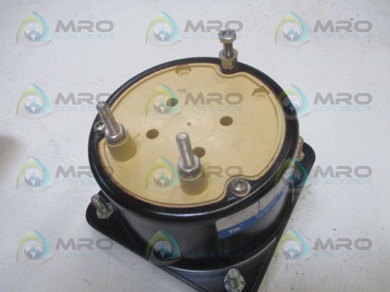 SIEMENS 077-08AA-LSSC-CLS PANEL METER 0-400 ACA NSNP