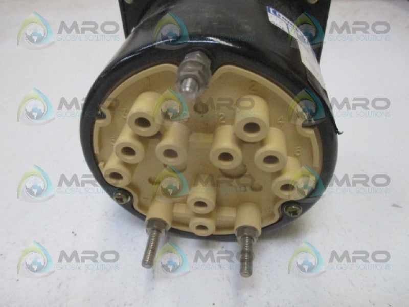 SIEMENS 077-08VA-PZWZCLS PANEL METER 0-15 AC KV NSNP