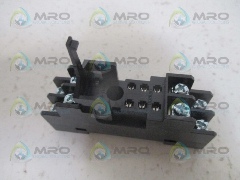 OMRON P2RF-08 250V 5A NSNP