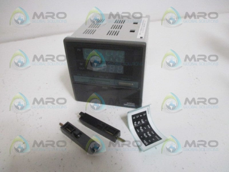 YAMATAKE C312GD040500 TEMPERATURE METER 24VDC NSMP