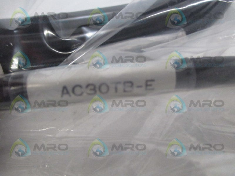 MITSUBISHI AC30TB-E CABLE 3M NSMP