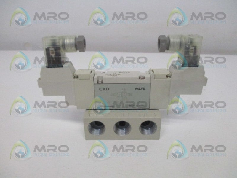 CKD 4GB320-10-B-3 SOLENOID VALVE NSMP