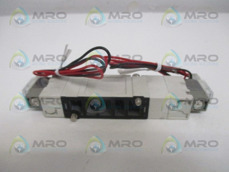 SMC SY7340-5ME-03 SOLENOID VALVE 24VDC NSNP