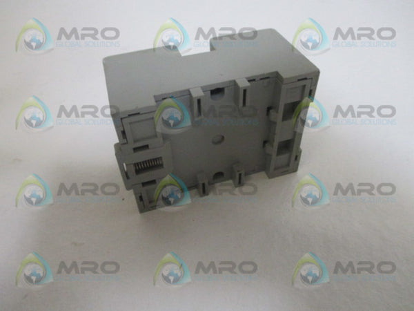 IDEC SR3P-05C RELAY SOCKET NSNP