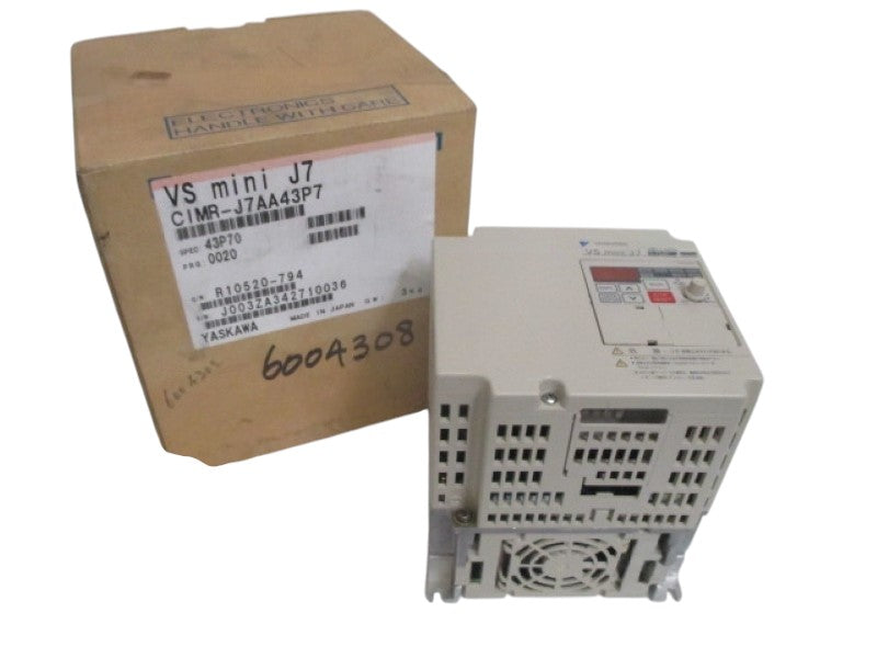 YASKAWA J7 CIMR-J7AA43P7 400V NSMP