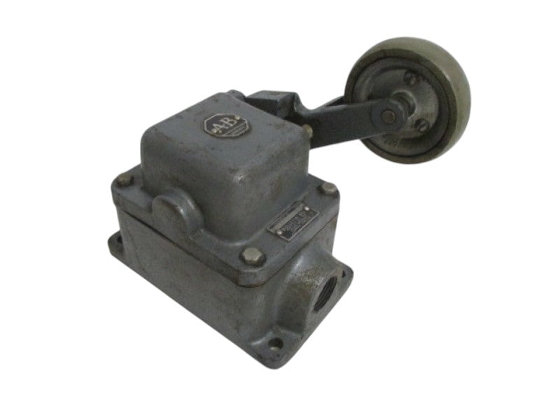 INDUSTRIAL SPARE PART 801-ASC1415 SER. A ROLLER LEVER LIMIT SWITCH UNMP