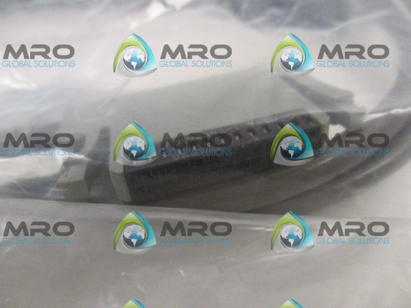 FOXBORO P0500UX SCSI PERIPHERAL CABLE 4FT NSNP