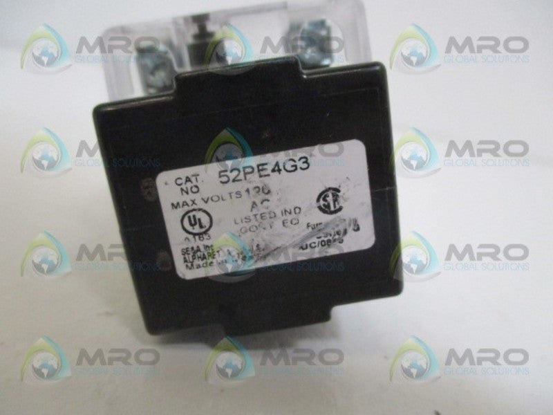 SIEMENS 52PE4G3 GREEN PUSH BUTTON 120V UNMP