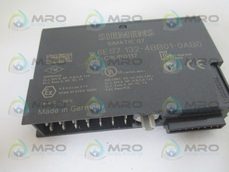 SIEMENS 6ES7132-4BB01-0AB0 ELECTRON MODULE *USED*