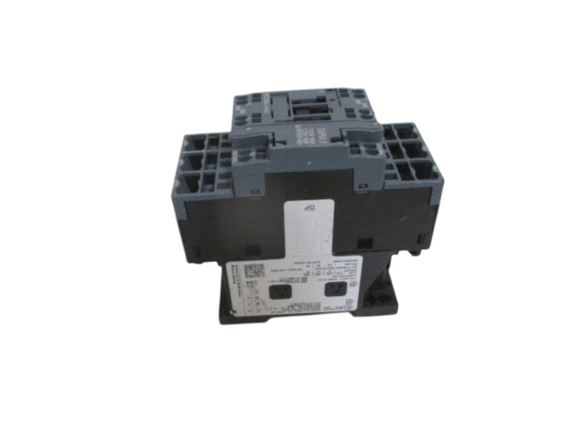 SIEMENS 3RT2026-2AK60 CONTACTOR (AS PICTURED) NSNP