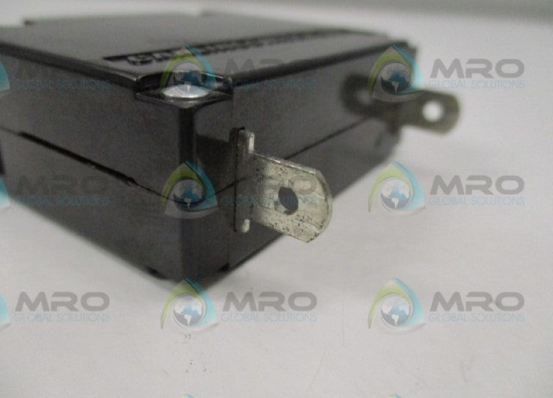 CARLING SWITCH AA1-B0-24-420-1B1-C CIRCUIT BREAKER 2A 250V UNMP