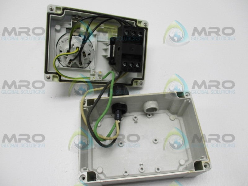 MENNEKES 124 PLUG ENCLOSURE  UNMP
