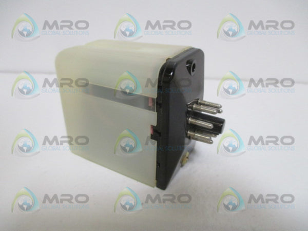 SQUARE D 8501-FPO-22 RELAY 120V (AS PICTURED) NSNP