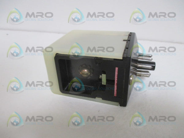 SQUARE D 8501-FPO-22 RELAY 120V (AS PICTURED) NSNP