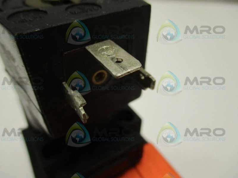 FLUIDSENTRY PBI-52 MONITORED VALVE 24VDC UNMP