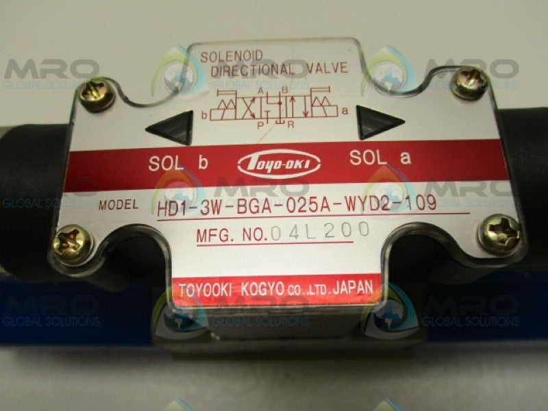 TOYOOKI KOGYO HD1-3W-BGA-025A-WYD2-109 DIRECTIONAL VALVE 24VDC NSNP