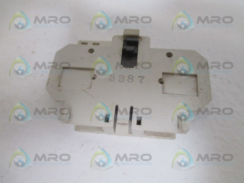 CUTLER HAMMER C320KGS2 AUXILIARY CONTACT UNMP