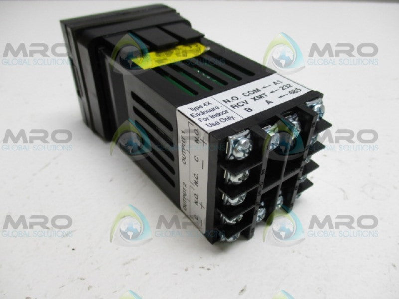 OMEGA CN8201-DC1-AL1 TEMPERATURE CONTROLLER NSNP