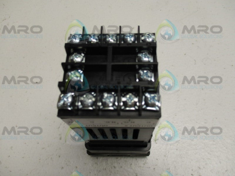 OMEGA CN8201-DC1-AL1 TEMPERATURE CONTROLLER NSNP