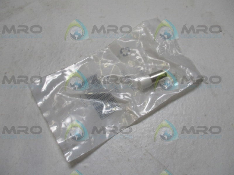 RS PRO 210-614 WHITE LED REFLECTOR BULB 28V NSMP