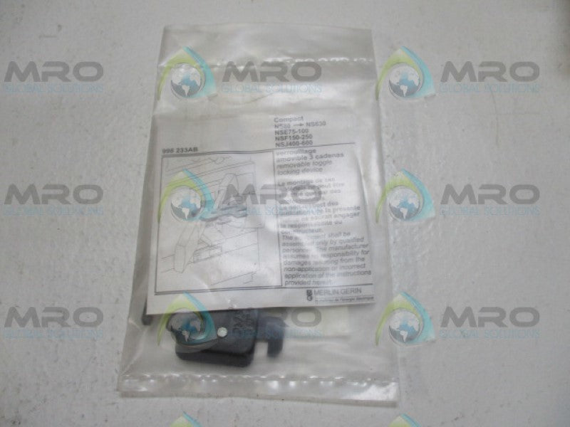 MERLIN GERIN 29370 CB REMOVABLE TOGGLE PADLOCK DEVICE NSMP
