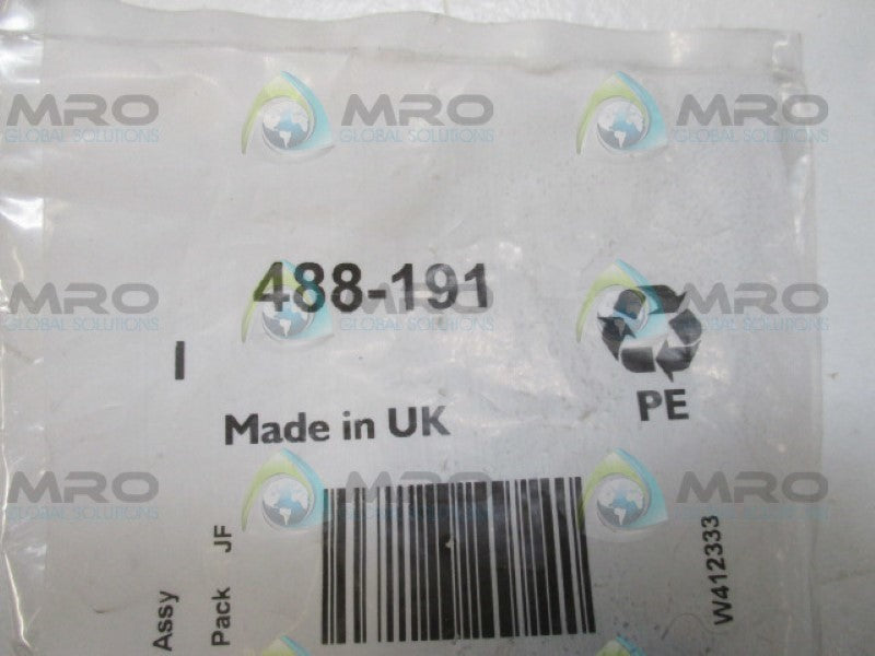 RS PRO 488-191 C14 PANEL MOUNT IEC PLUG NSMP