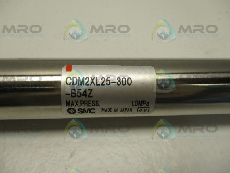 SMC CDM2XL25-300-B54Z CYLINDER NSNP