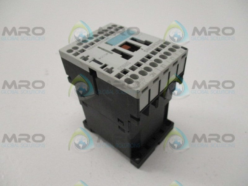 SIEMENS 3RT1017-2AP02 CONTACTOR 230V UNMP