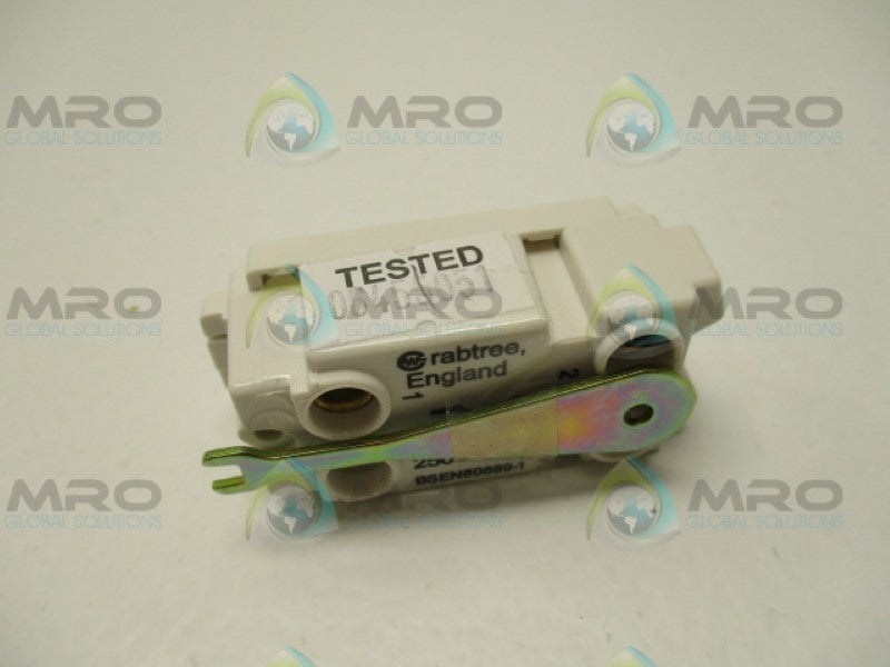 CRABTREE ENGLAND BSEN60669-1 SWITCH 20A 250V NSNP