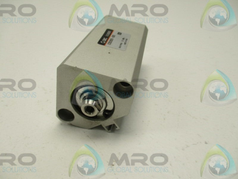 SMC CDQ2B20-50D CYLINDER UNMP