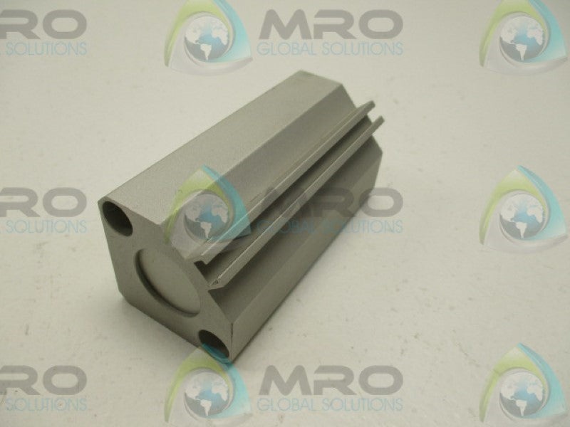 SMC CDQ2B20-50D CYLINDER UNMP