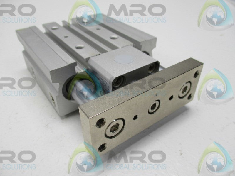 SMC MLGPM20-40-B CYLINDER COMPACT GUIDE WITH LOCK NSNP