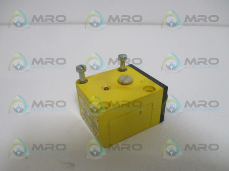 BANNER ENGINEERING RSBF FIBER OPTIC HEAD (AS PICTURED) UNMP