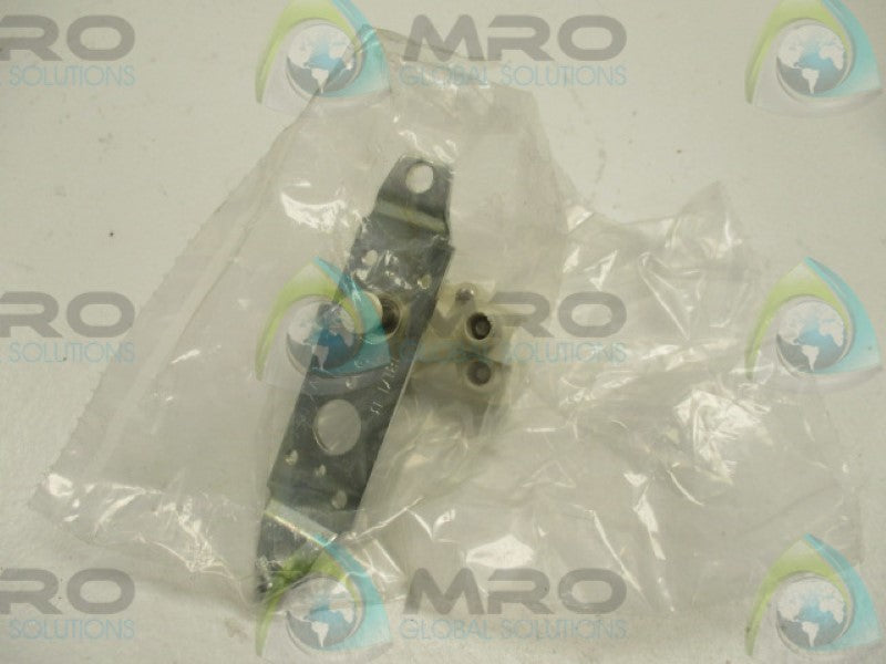 COOPER CROUSE-HINDS ED11 UNIVERSAL PUSHBUTTON SWITCH 1-CIRCUIT  NSMP