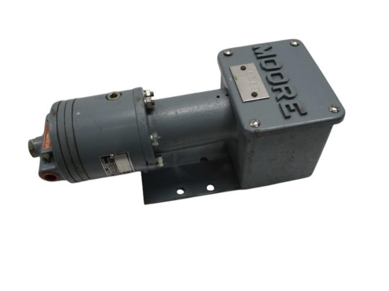MOORE 173S PNEUMATIC PRESSURE TRANSMITTER 0-40PSI  NSNP