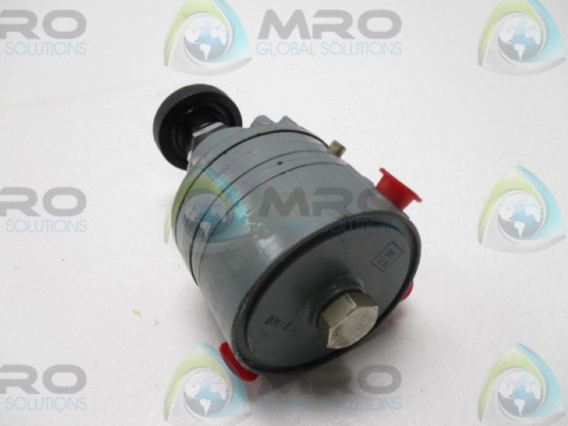 MOORE 41-30 BM14965-30S1BB PRESSURE REGUALTOR  NSNP