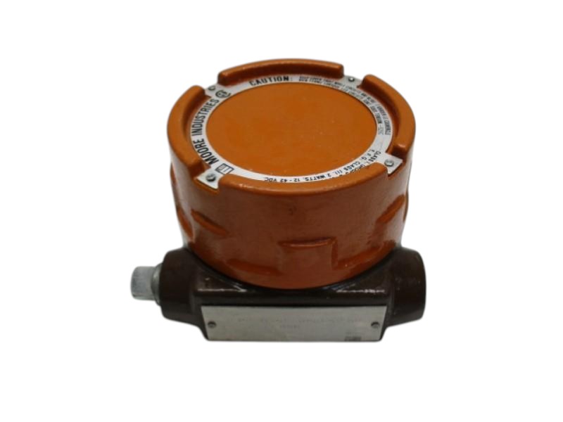 MOORE MVX/5-10MVFS/4-20MA/12-42DC/-LSA 2LSP TRANSMITTER  UNMP