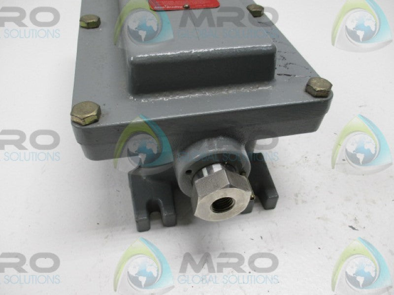 INDUSTRIAL SPARE PART 836-C62E SER. A PRESSURE CONTROL  NSNP