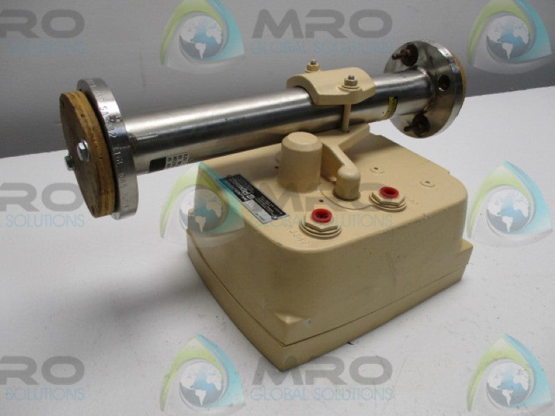 WALLACE&TIERNAN AGN-4961 VERSA-METER TRANSMITTER 10-100 GAL/MIN  NSNP