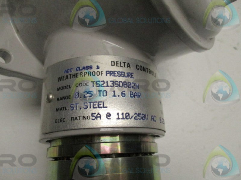 DELTA TS213SDB02H W/ 6-32-02-03-00 WEATERPROOF PRESSURE SWITCH  NSNP