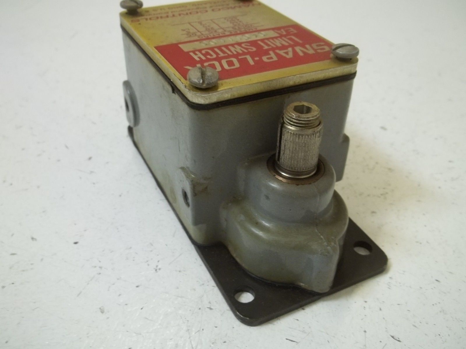 NAMCO CONTROLS EA04011100 UNMP