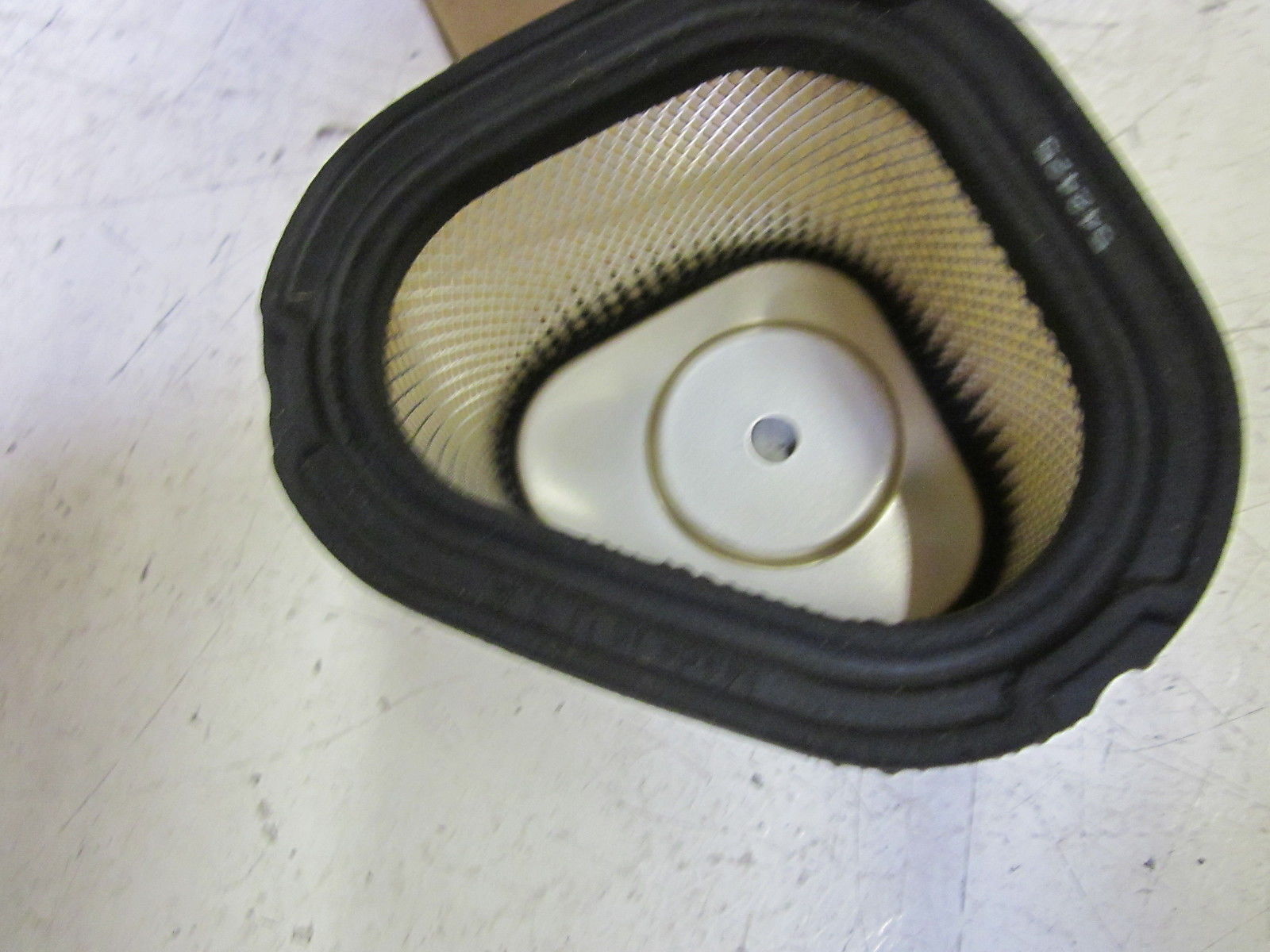 NAPA 2425 AIR FILTER  NSMP