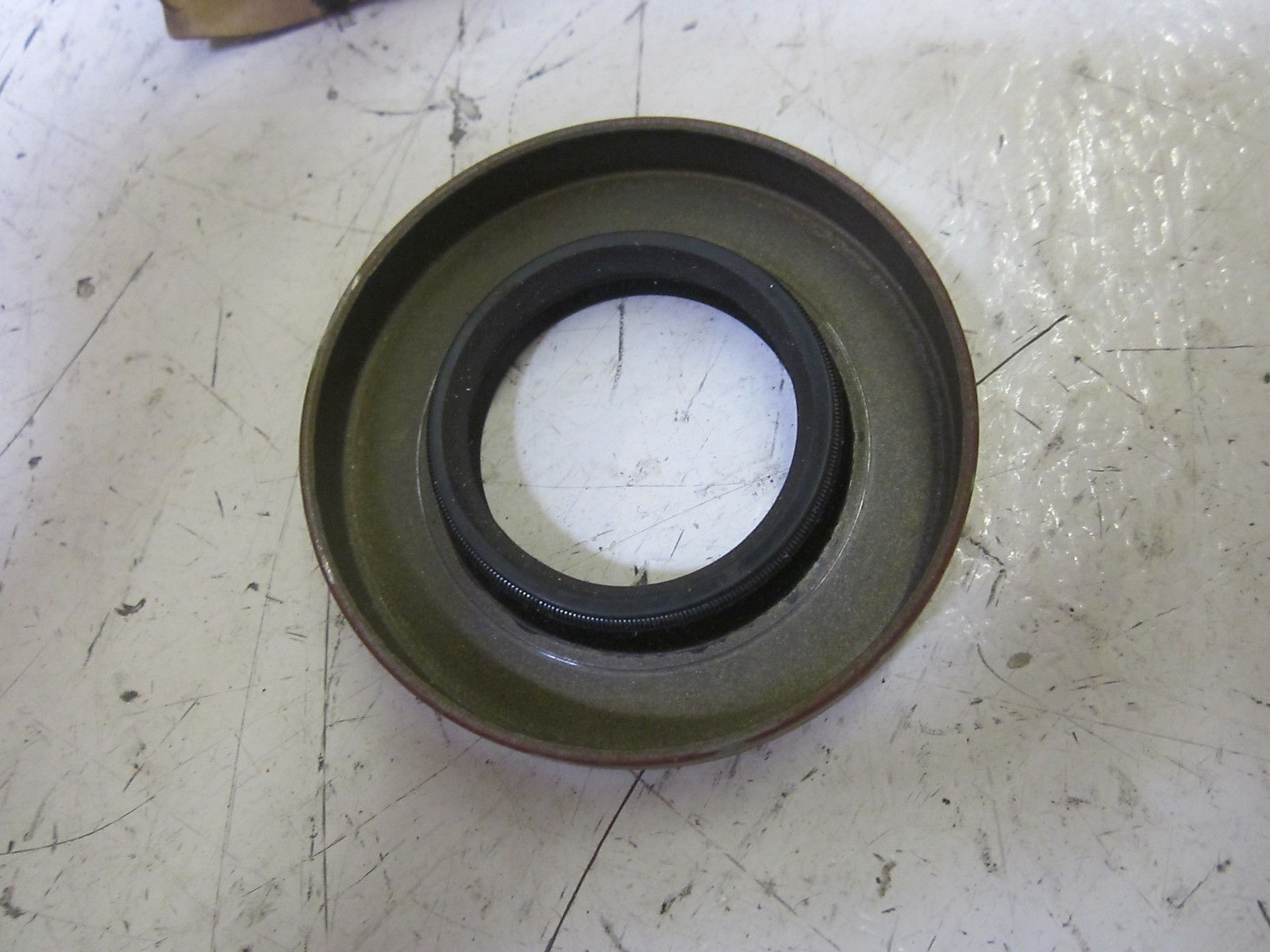 NATIONAL 471808 OIL SEAL 1.250X2.374X0.375 NSMP