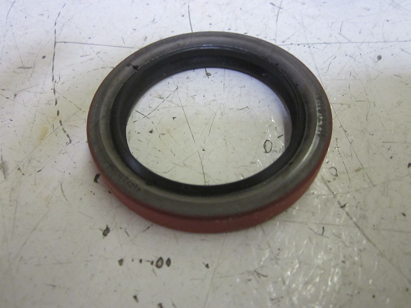 NATIONAL 474272 OIL SEAL 2.000X2.716X.375 NSMP