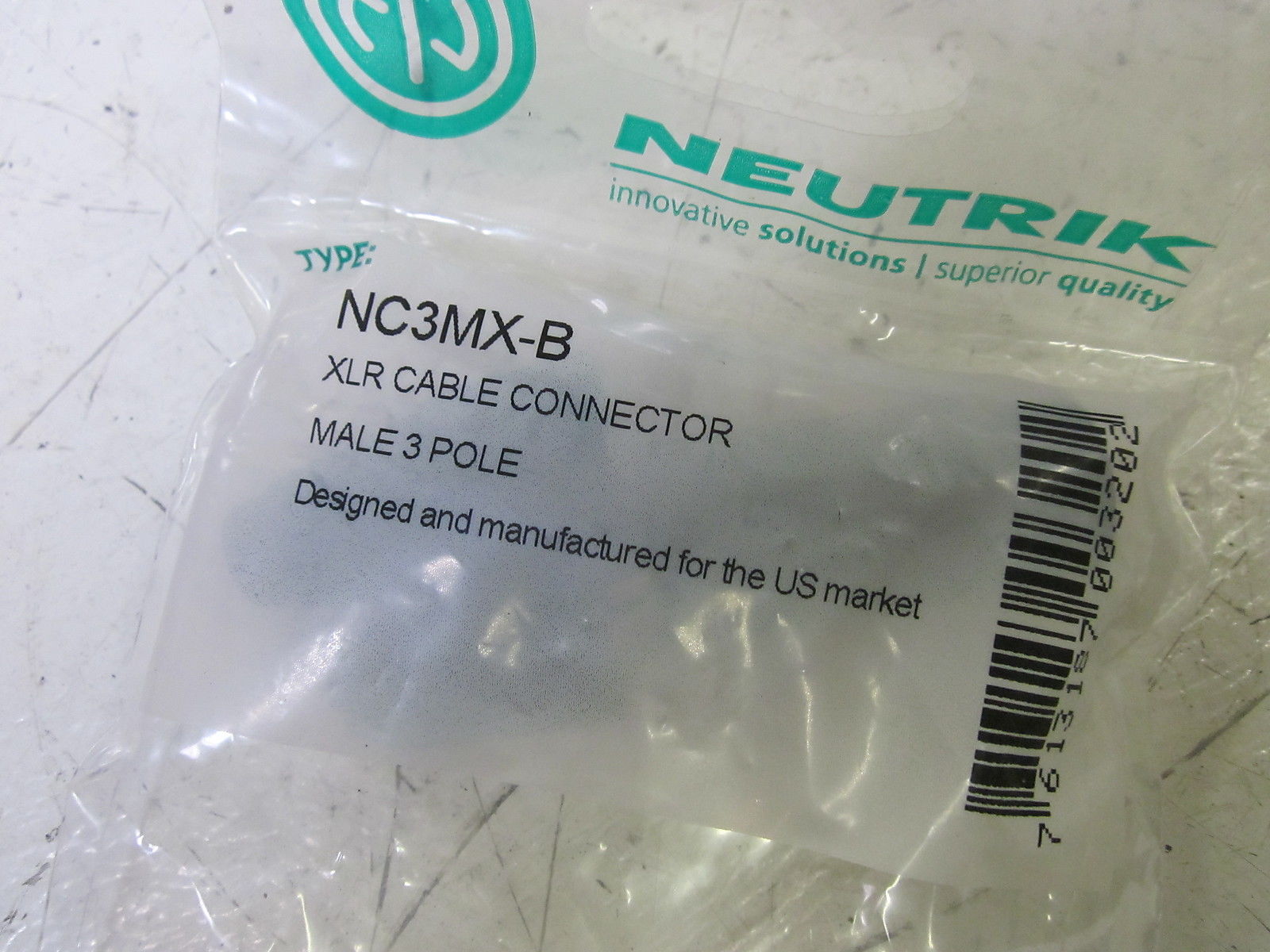 NEUTRIK NC3MX-B XLR CABLE CONNECTOR  3P NSMP