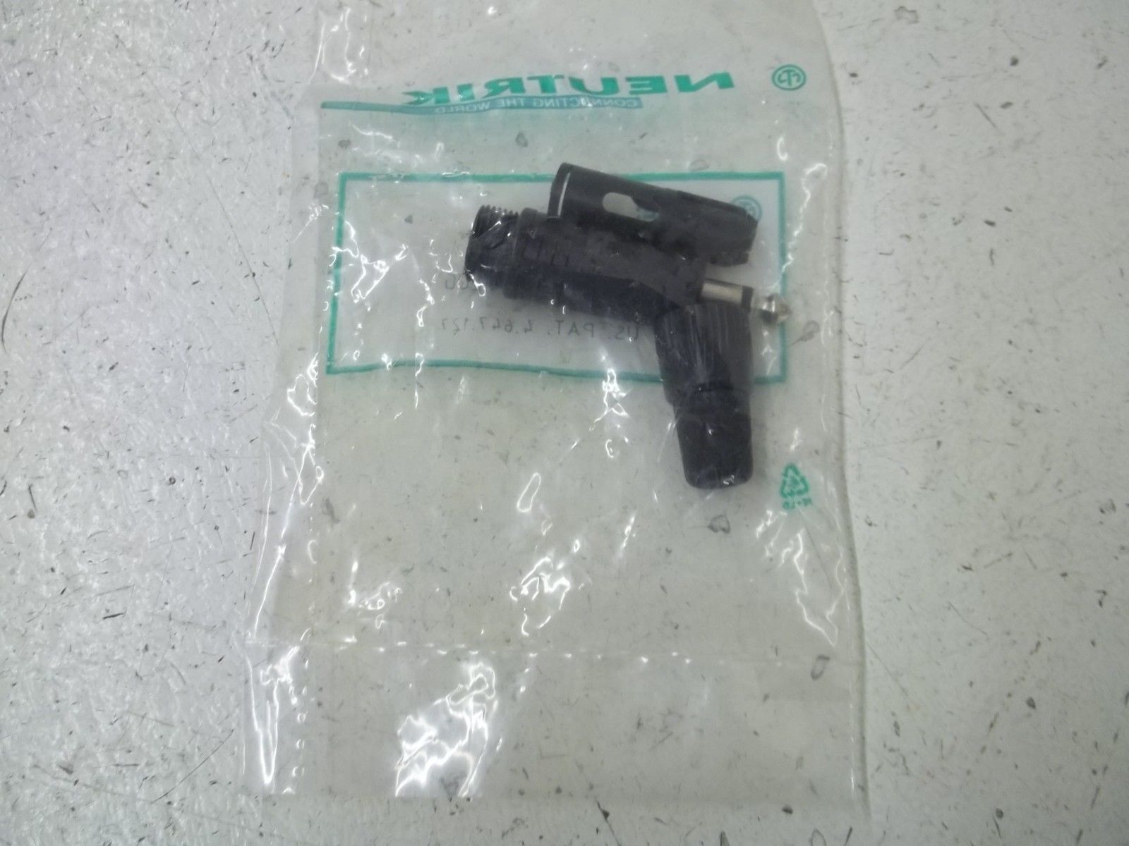 NEUTRIK NP2C-BAG MONO. PHONE PLUG NSMP